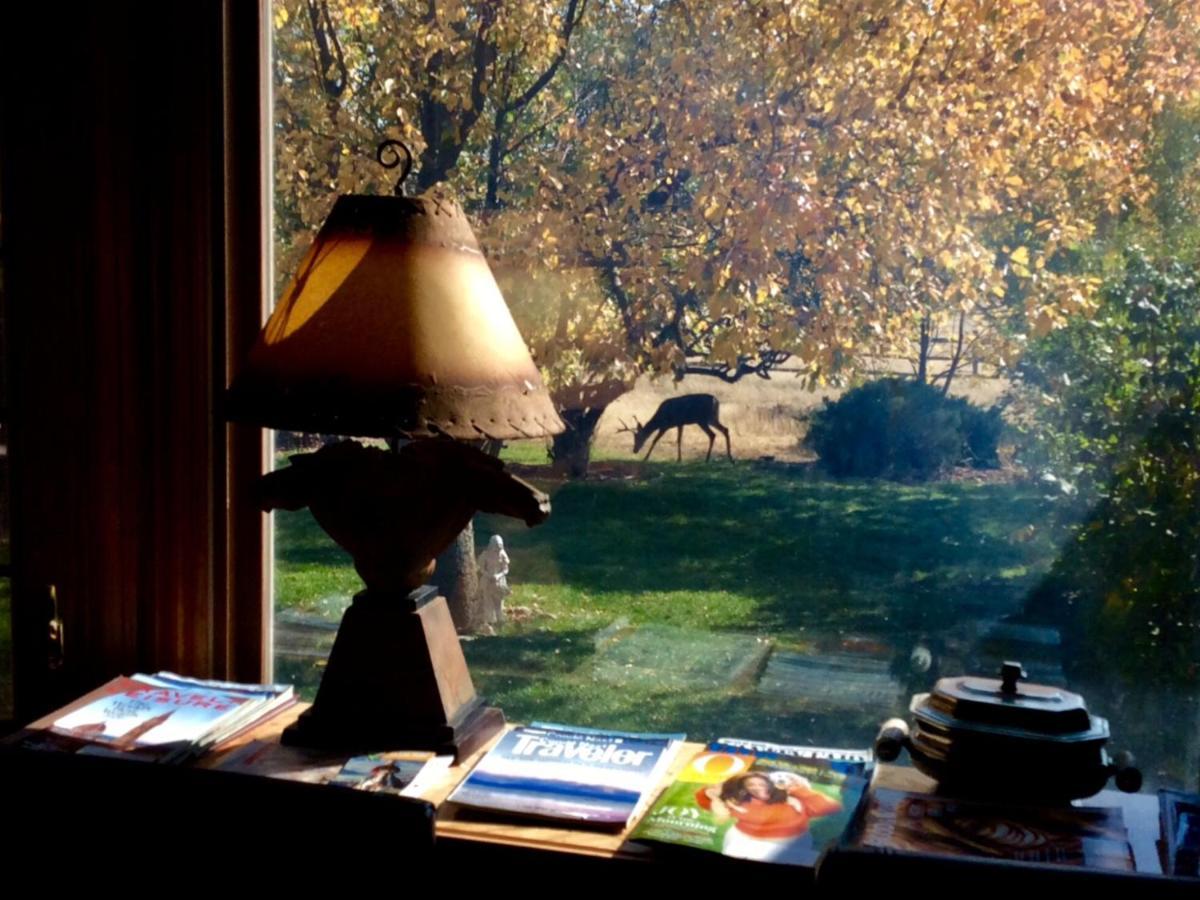 Yellowstone Cattle Baron Ensuite, Private Entrance & Parking - Prairie Rose B&B Cheyenne Oda fotoğraf