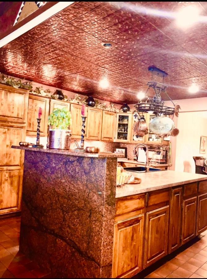 Yellowstone Cattle Baron Ensuite, Private Entrance & Parking - Prairie Rose B&B Cheyenne Dış mekan fotoğraf