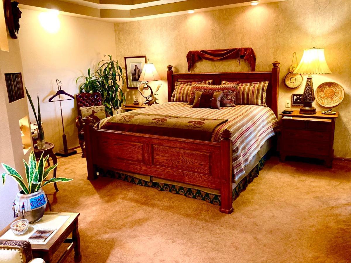 Yellowstone Cattle Baron Ensuite, Private Entrance & Parking - Prairie Rose B&B Cheyenne Dış mekan fotoğraf