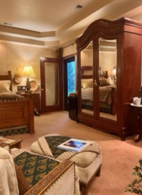 Yellowstone Cattle Baron Ensuite, Private Entrance & Parking - Prairie Rose B&B Cheyenne Dış mekan fotoğraf